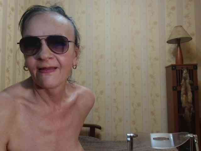 Valenttijm3851 webcam