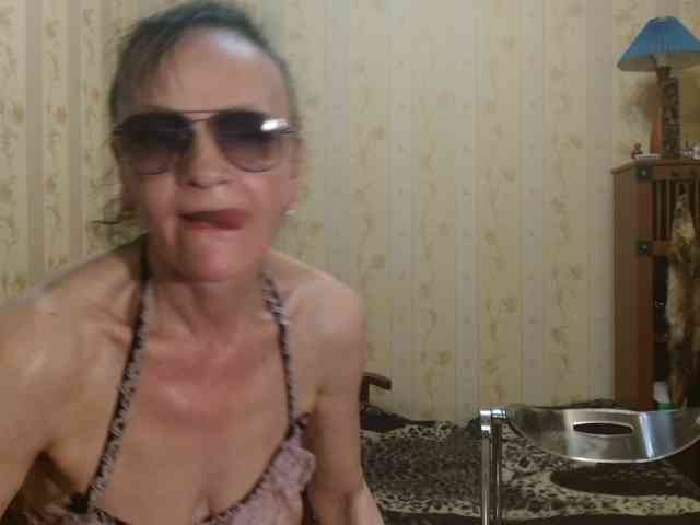 Valenttijm3851 webcam