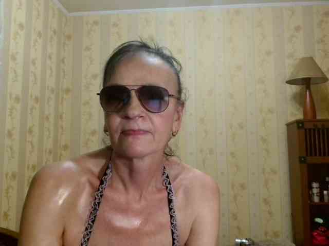 Valenttijm3851 webcam