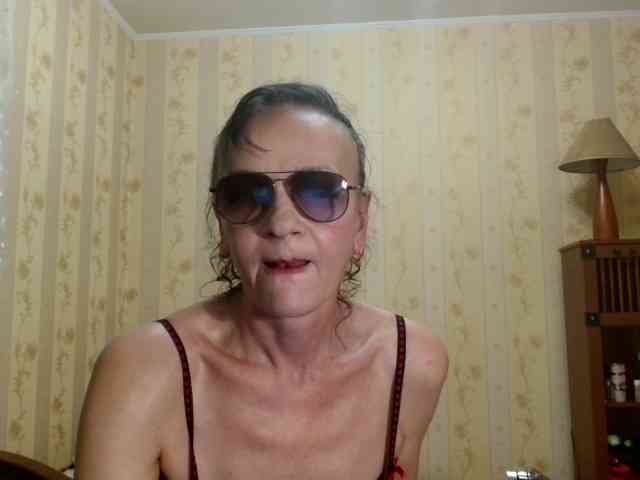 Valenttijm3851 webcam