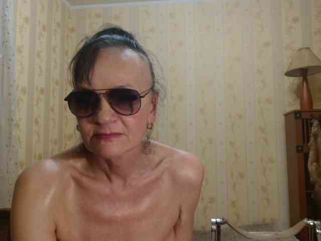 Valenttijm3851 webcam