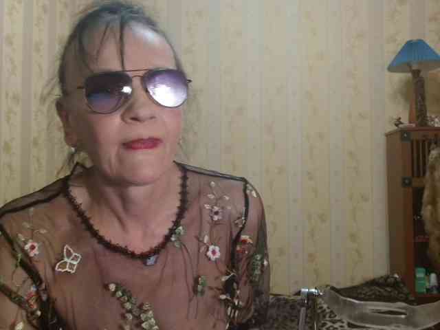 Valenttijm3851 webcam