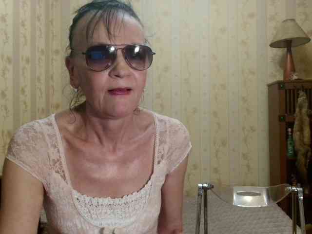 Valenttijm3851 webcam