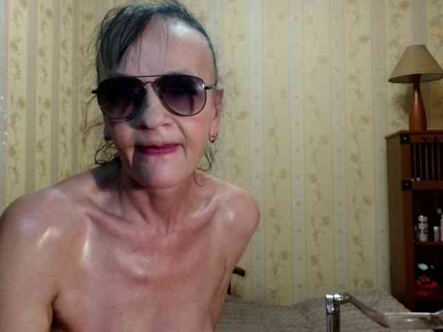 Valenttijm3851 webcam