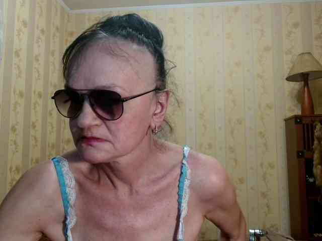 Valenttijm3851 webcam