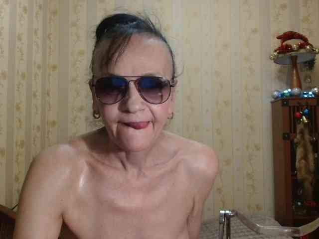 Valenttijm3851 webcam