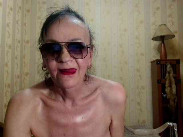 Valenttijm3851 webcam