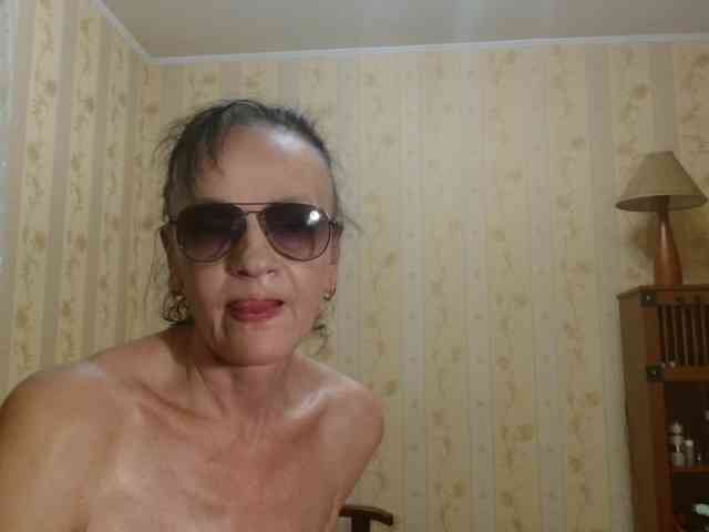 Valenttijm3851 webcam