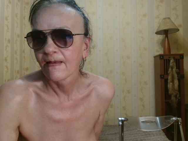 Valenttijm3851 webcam