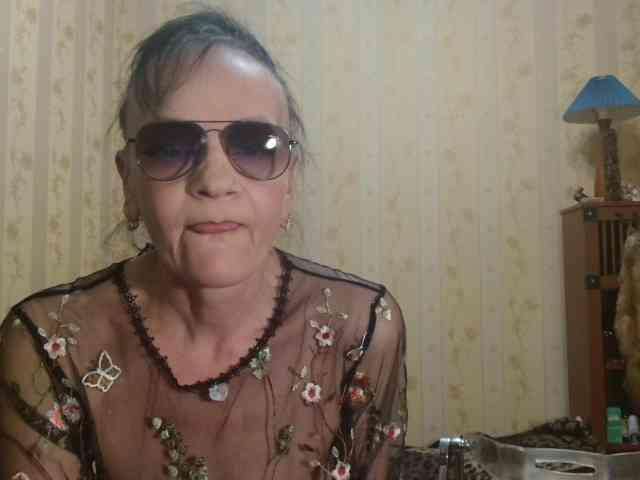 Valenttijm3851 webcam