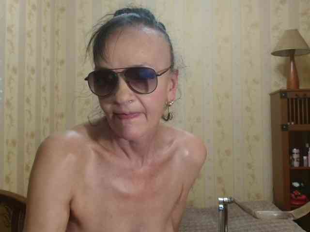 Valenttijm3851 webcam