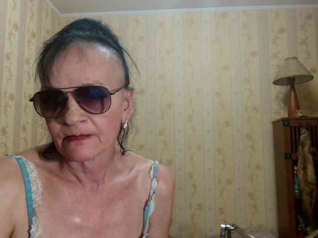 Valenttijm3851 webcam