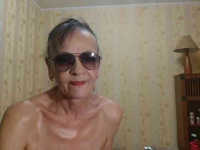 Valenttijm3851 webcam
