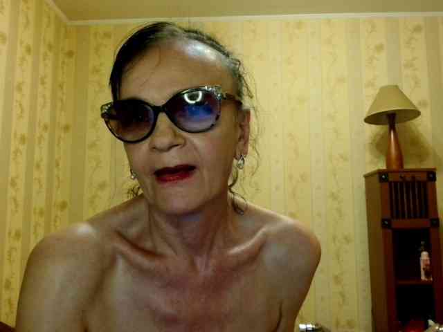 Valenttijm3851 webcam