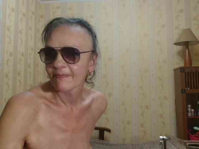 Valenttijm3851 webcam