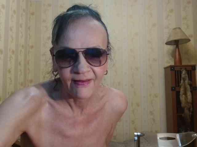 Valenttijm3851 webcam