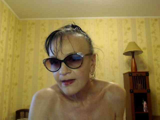 Valenttijm3851 webcam