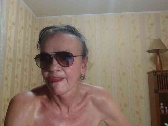 Valenttijm3851 webcam