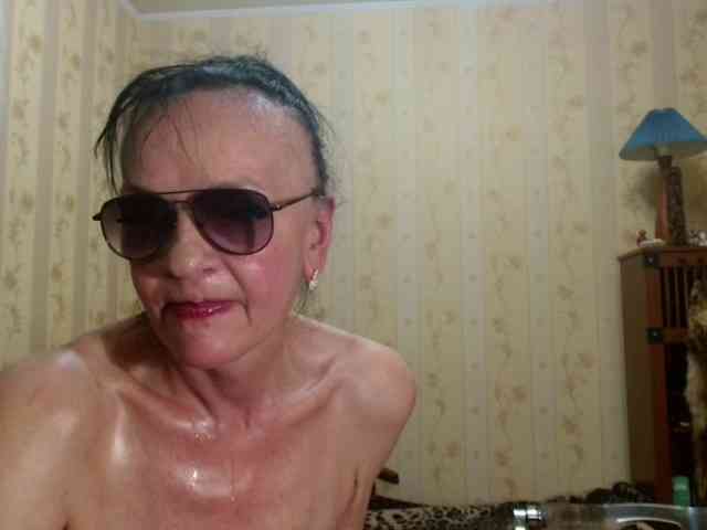 Valenttijm3851 webcam