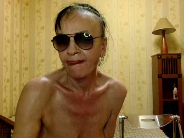 Valenttijm3851 webcam