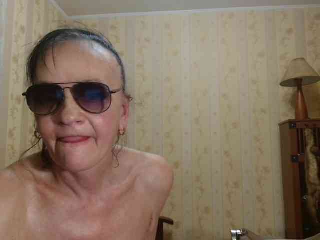 Valenttijm3851 webcam