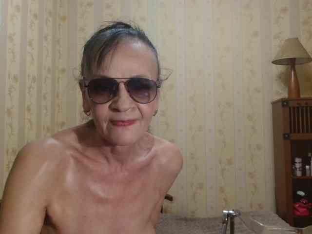 Valenttijm3851 webcam
