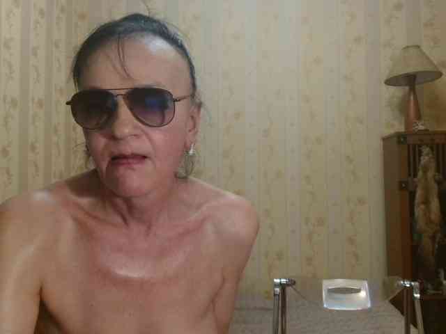 Valenttijm3851 webcam