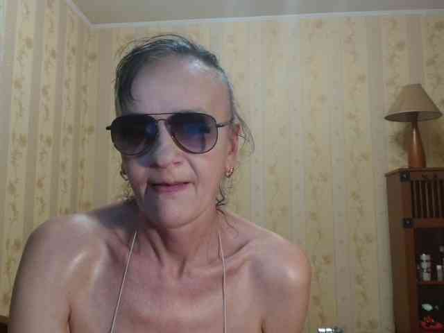Valenttijm3851 webcam