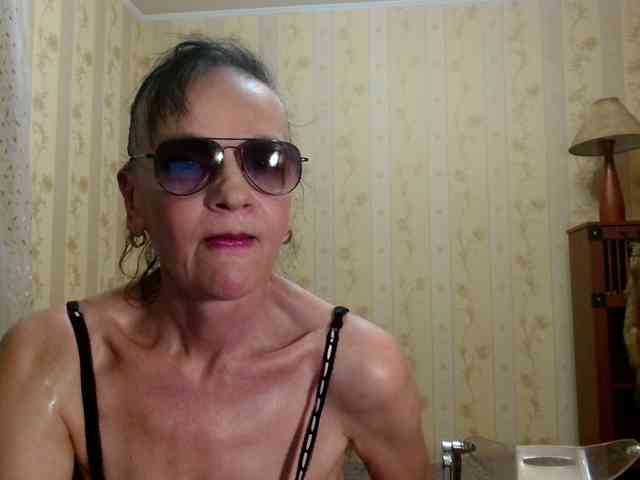 Valenttijm3851 webcam