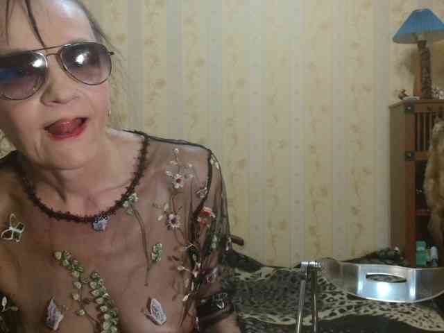 Valenttijm3851 webcam