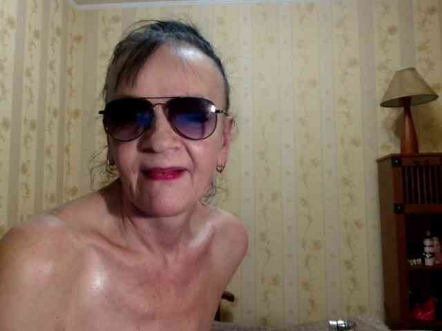 Valenttijm3851 webcam