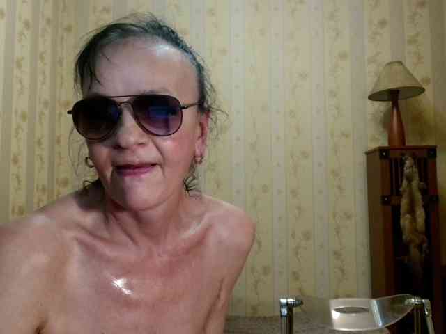 Valenttijm3851 webcam