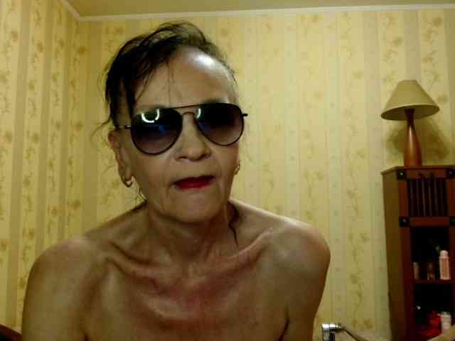 Valenttijm3851 webcam