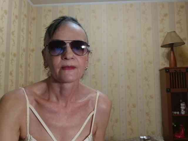 Valenttijm3851 webcam