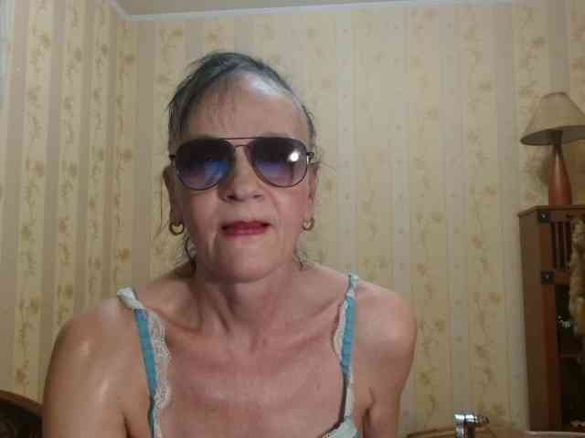 Valenttijm3851 webcam