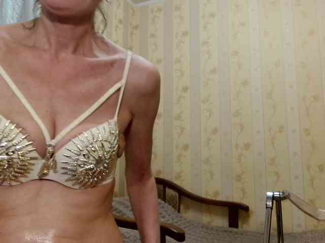 Valenttijm3851 webcam