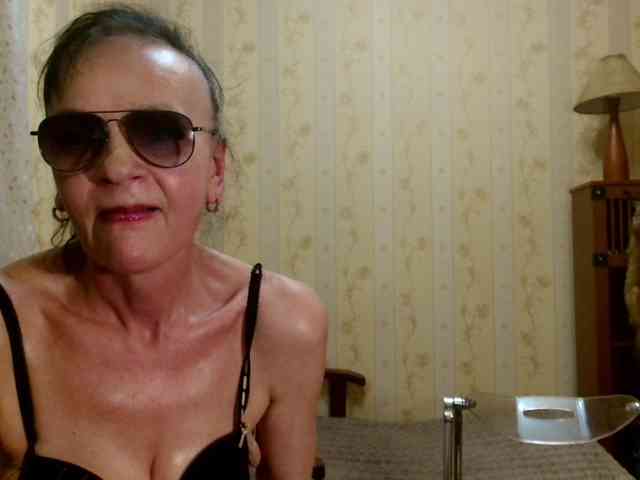 Valenttijm3851 webcam