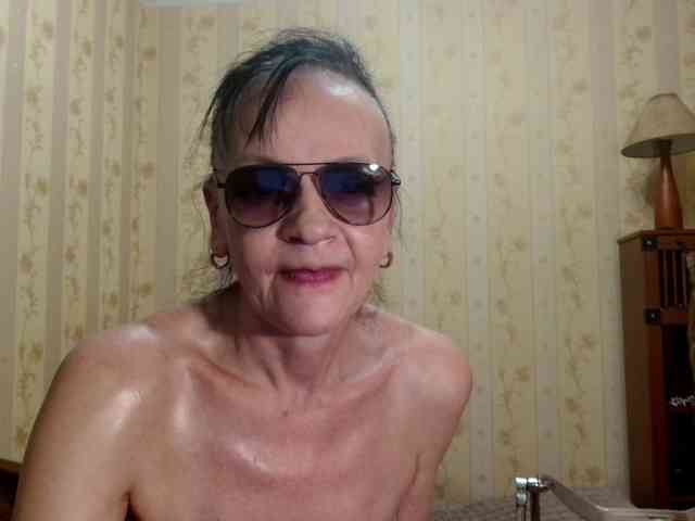 Valenttijm3851 webcam