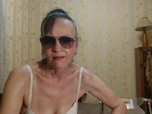 Valenttijm3851 webcam