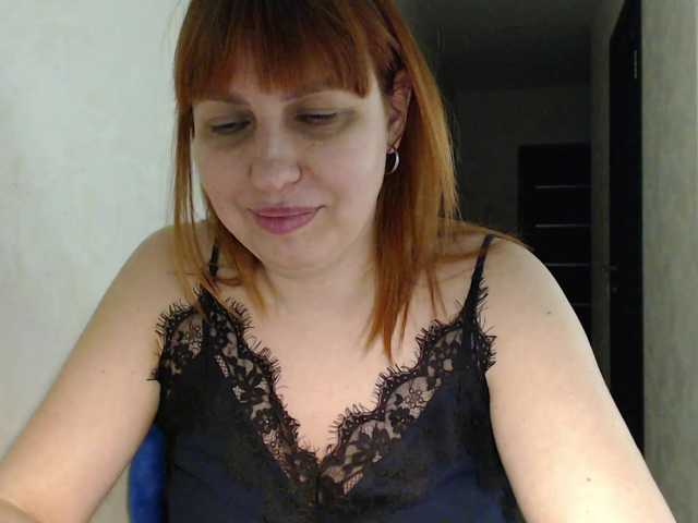 Karmella's BongaCams show and profile