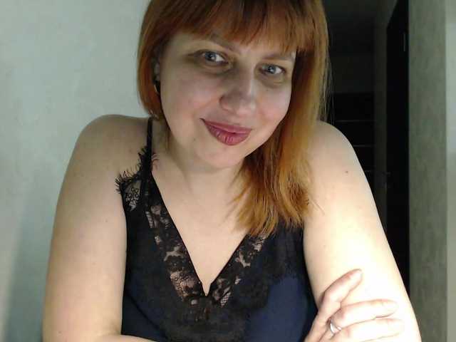 Karmella's BongaCams show and profile