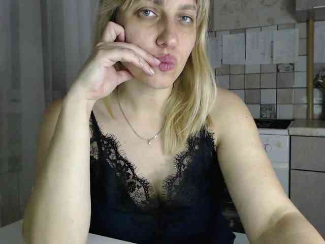 Karmella webcam