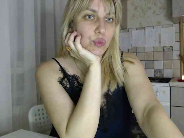 Karmella webcam