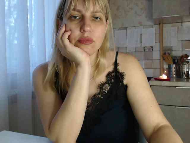 Karmella webcam