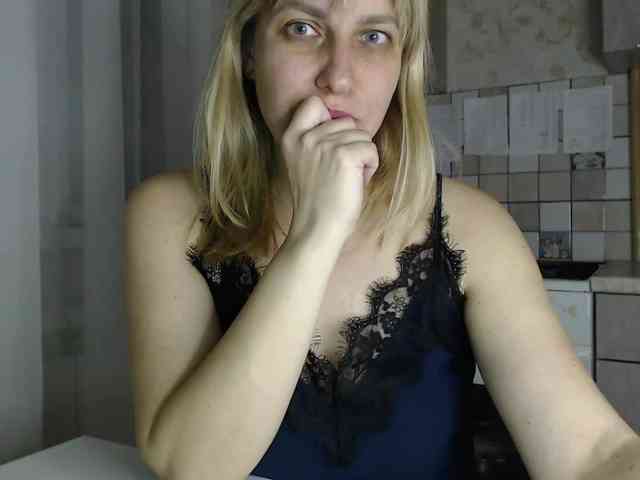 Karmella webcam