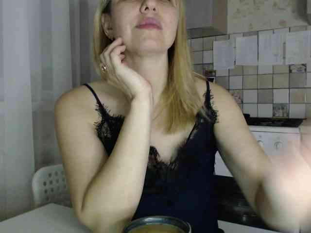 Karmella webcam