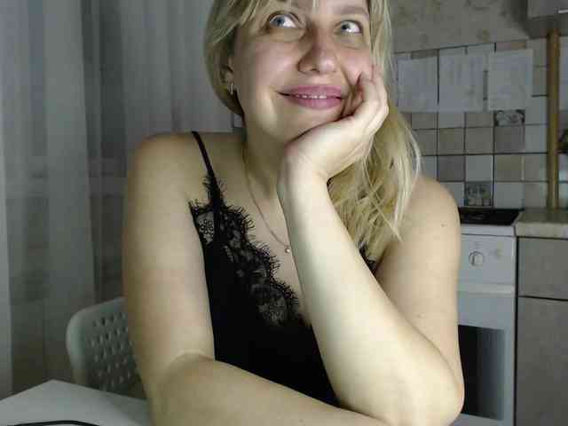 Karmella webcam