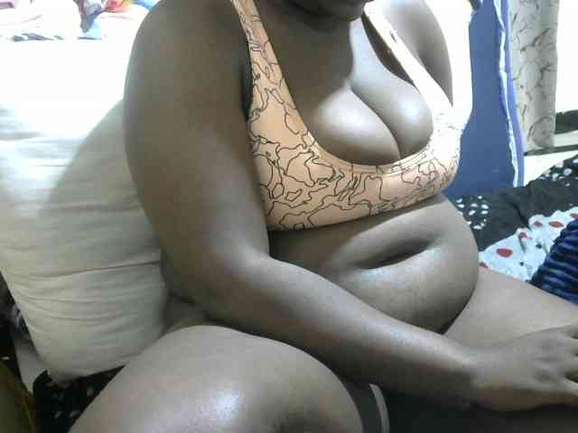 Ebony-Mistress webcam