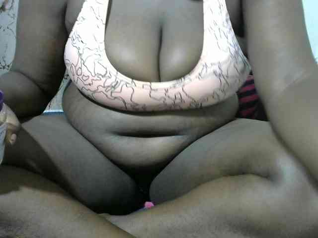 Ebony-Mistress webcam