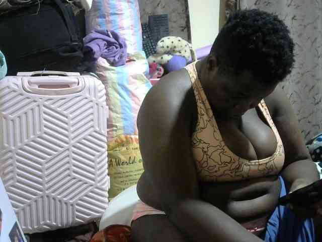 Ebony-Mistress webcam
